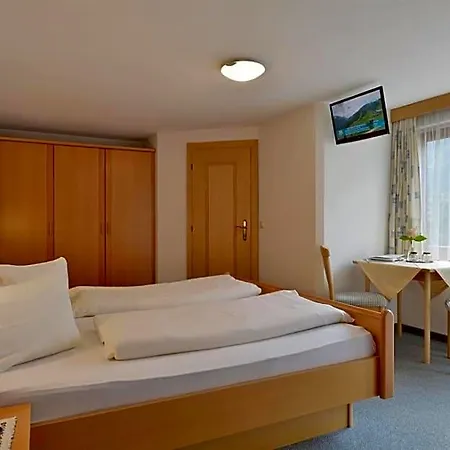 Gaestehaus Hoamatl Ohne Fruehstueck 게스트하우스